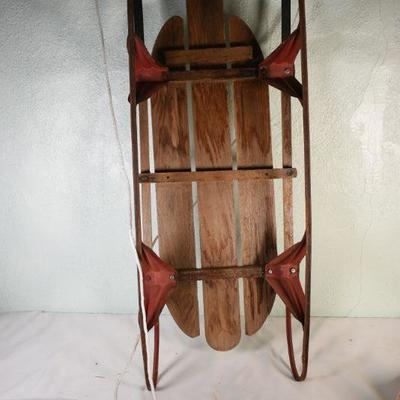 Lot G-73: Vintage Sled