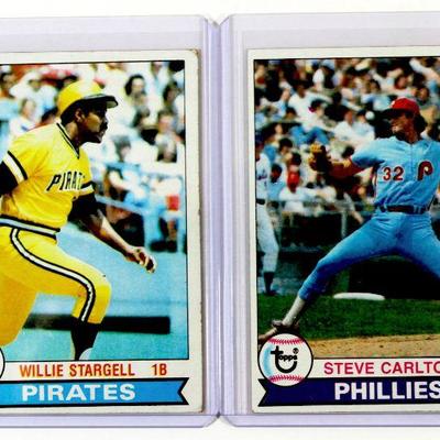 1979 TOPPS #25 STEVE CARLTON #55 WILLIE STARGELL Baseball Cards Set - High Grade