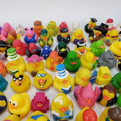 Lot of 142 Rubber Ducks - A Duck Army!