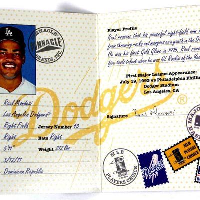 RAUL MONDESI HENRY RODRIGUEZ Passport to the Majors #17 #18 Baseball Cards Inserts 1997 Pinnacle