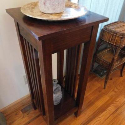 Vintage Arts and Crafts Style Side Table 15