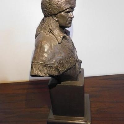 Michael Garman 'Pathfinder' Statue Bronzetone 14