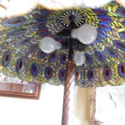 Vintage Peacock Tiffany Style Shade Metal Post Floor Lamp 63