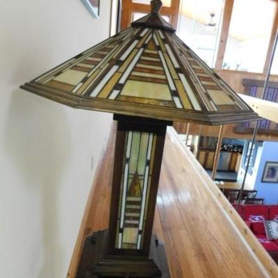 Genuine Dale Tiffany Arts and Crafts Shade and Post Table Lamp 18