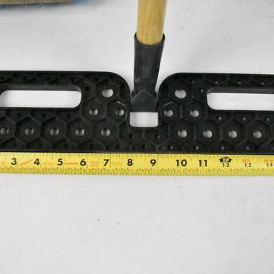 4 Piece Large Tool Lot: Snow Shovel, Shovel, Push Broom, and Heavy Duty Mop