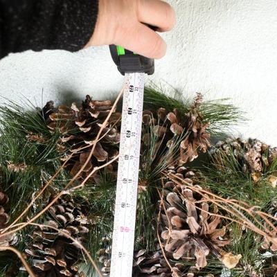 Lot B-6  Winter Wreath