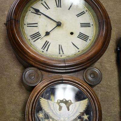 Lot B-21:  Wall Clock
