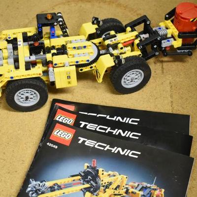 Lot LEGO-10: LEGO Technic #42049