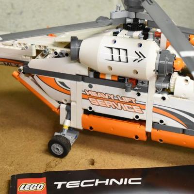 Lot LEGO-13: LEGO Technic #42052