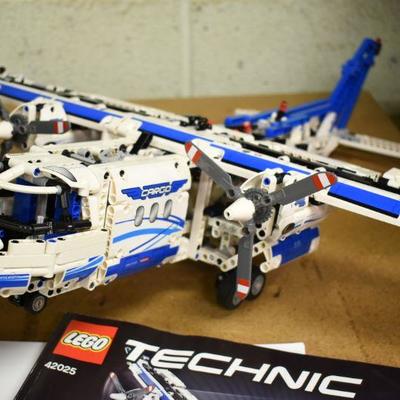 Lot LEGO-14: LEGO Technic #42025