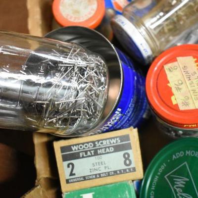 Lot B-32:  Hardware