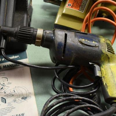 Lot B-38: More Black and Decker