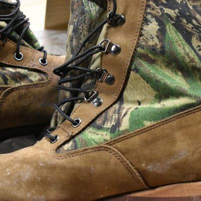 Lot B-39:  Boots