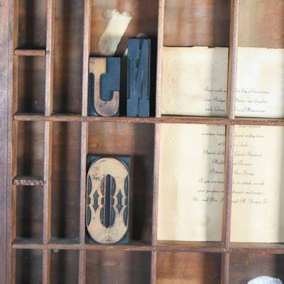 Lot G-107: Printers Drawer
