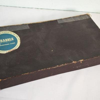 Lot G-117:  Vintage Scrabble Game