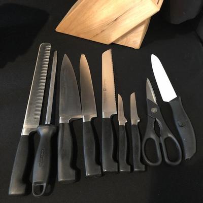 Lot 100- Henckel Knives & More