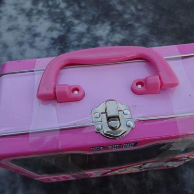 Lot 23 Hello kitty pez dispensers lunch box