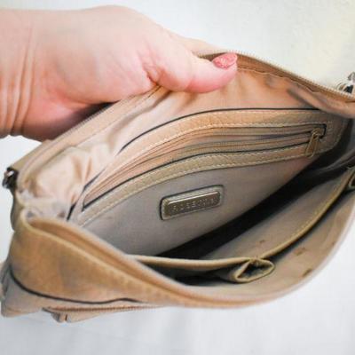 Lot G-127: Leather Purses