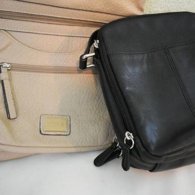 Lot G-127: Leather Purses