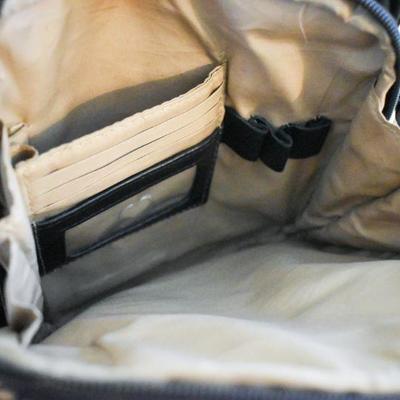 Lot G-127: Leather Purses