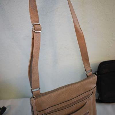 Lot G-127: Leather Purses