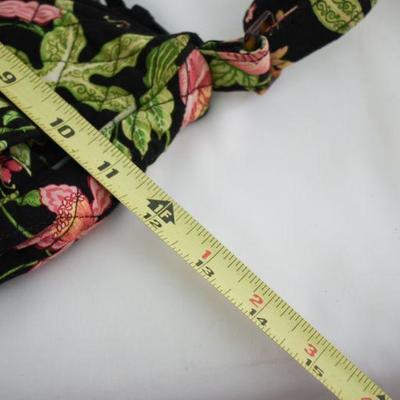 Lot G-131:  Vera Bradley Purse