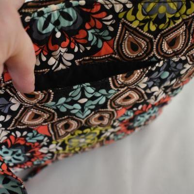 Lot G-132:  Vera Bradley Bag