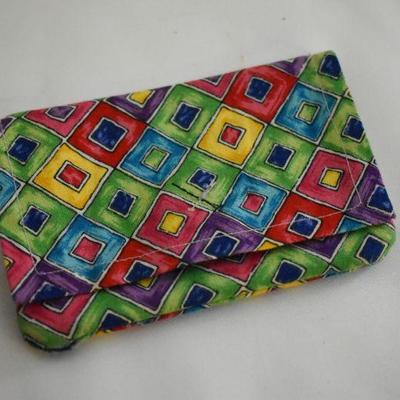 Lot G-133:  Vera Bradley