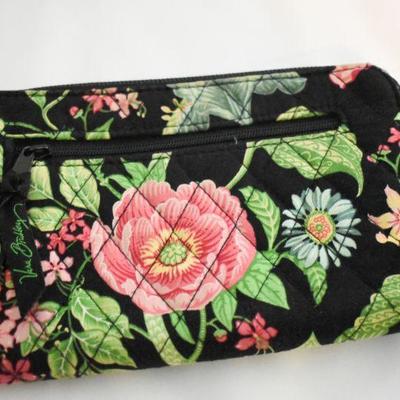 Lot G-133:  Vera Bradley