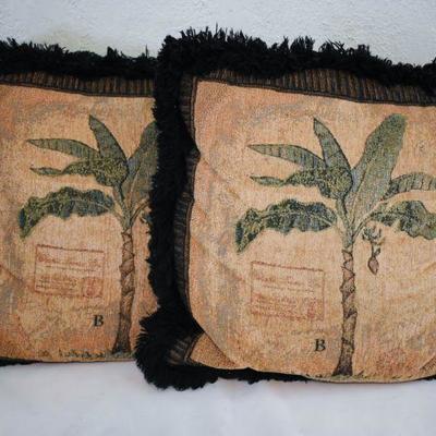 Lot G-135:  Throw Pillows