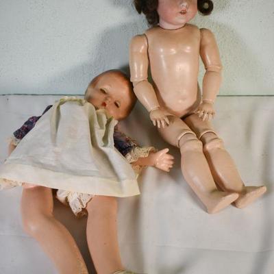 Lot G-136:  Vintage Dolls
