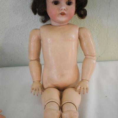Lot G-136:  Vintage Dolls