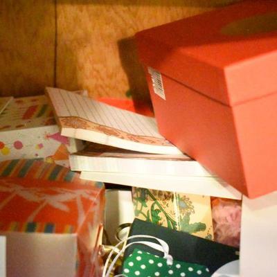 Lot G-137:  Gift Wrap