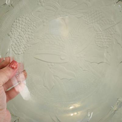 Lot G-140:  Serving Platters