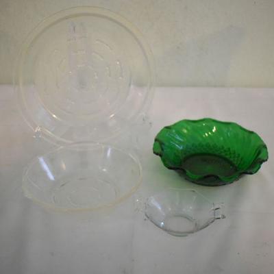 Lot G-142:  Glass Serveware