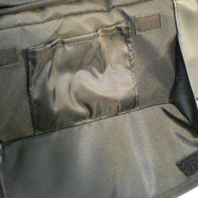 Lot G-149: Coleman Bag