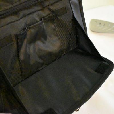 Lot G-149: Coleman Bag
