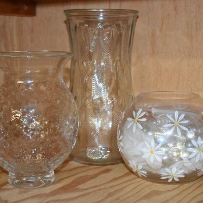 Lot B-51:  Vases
