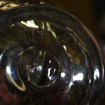Lot B-51:  Vases