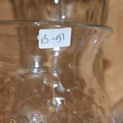 Lot B-51:  Vases