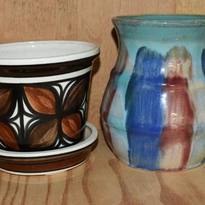 Lot B-52:  Flower Pot and More