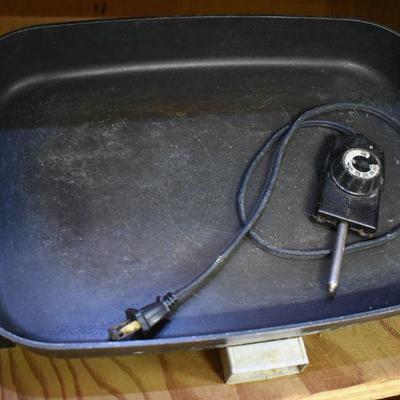 Lot B-64:  Electric Frying Pan