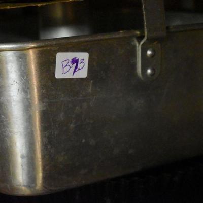 Lot B-73:  Baking Pans