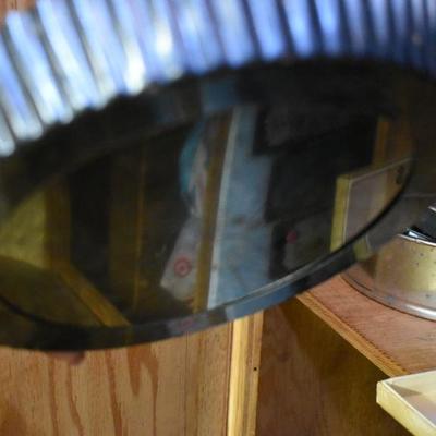 Lot B-73:  Baking Pans