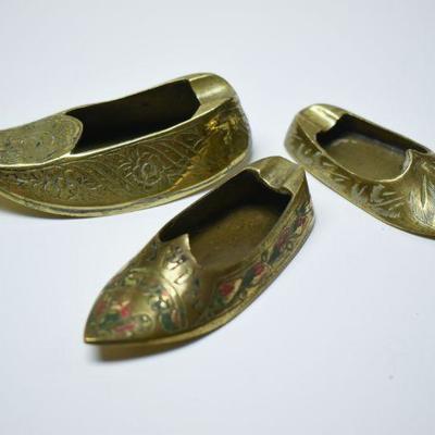 Lot J-5: Three Vintage Miniature Brass Slipper Ashtrays