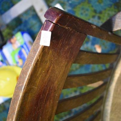 Lot B-80: Vintage Oak Swivel Office Chair