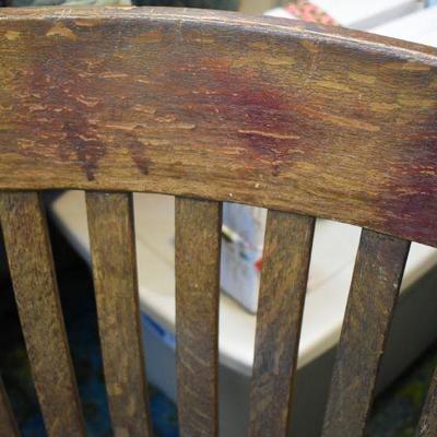 Lot B-80: Vintage Oak Swivel Office Chair