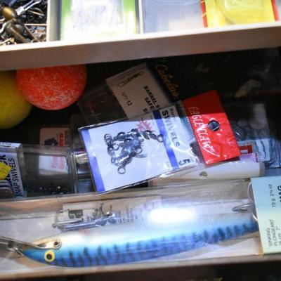 Lot B-110: Full Tackle Box - Vintage and Newer Items
