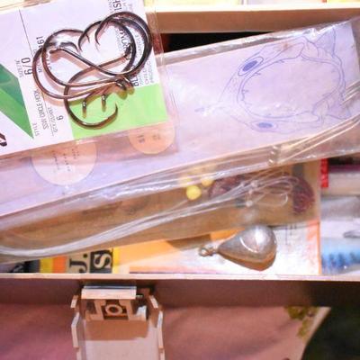 Lot B-110: Full Tackle Box - Vintage and Newer Items