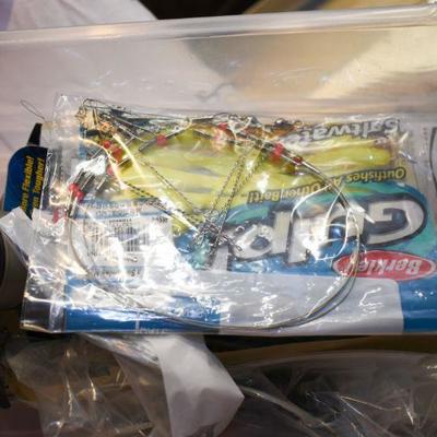 Lot B-111: Mystery Fishing Box